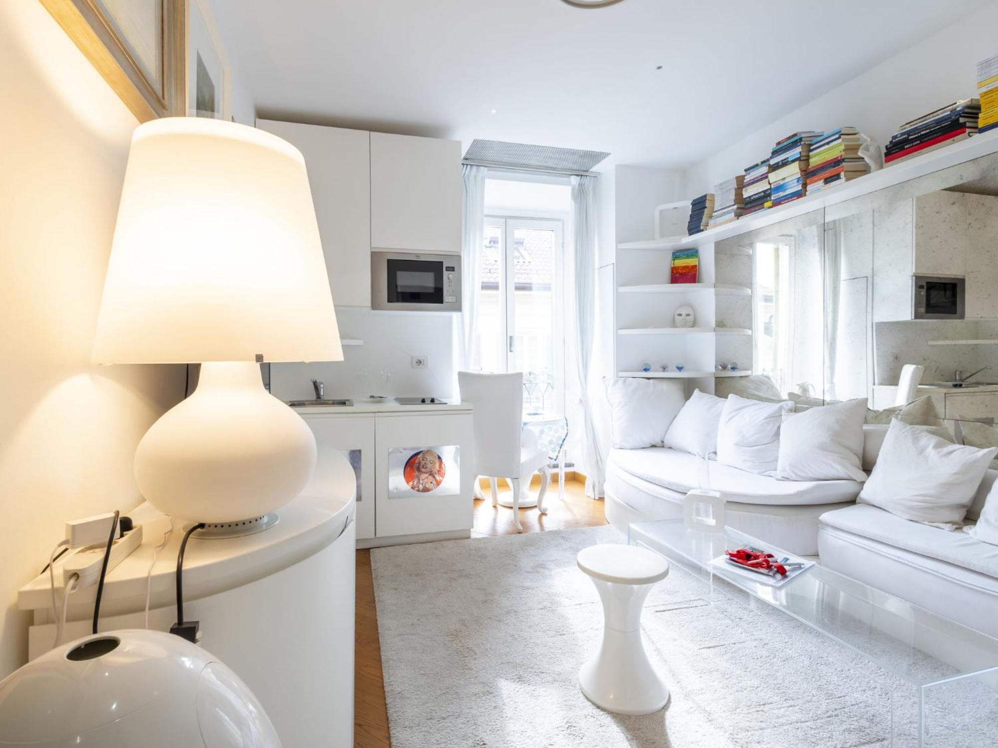Sant' Andrea Fashion By Interhome * Mailand